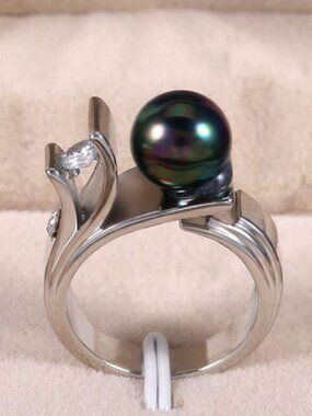 BLACK PEARL WEDDING RING